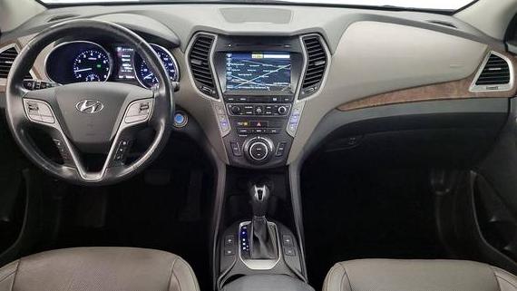 HYUNDAI SANTA FE 2017 KM8SR4HF8HU240539 image